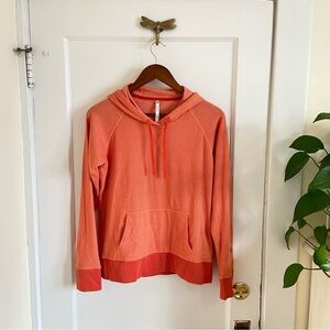 KUHL Stria‎ Pullover Hoodie in Sunset Orange Small